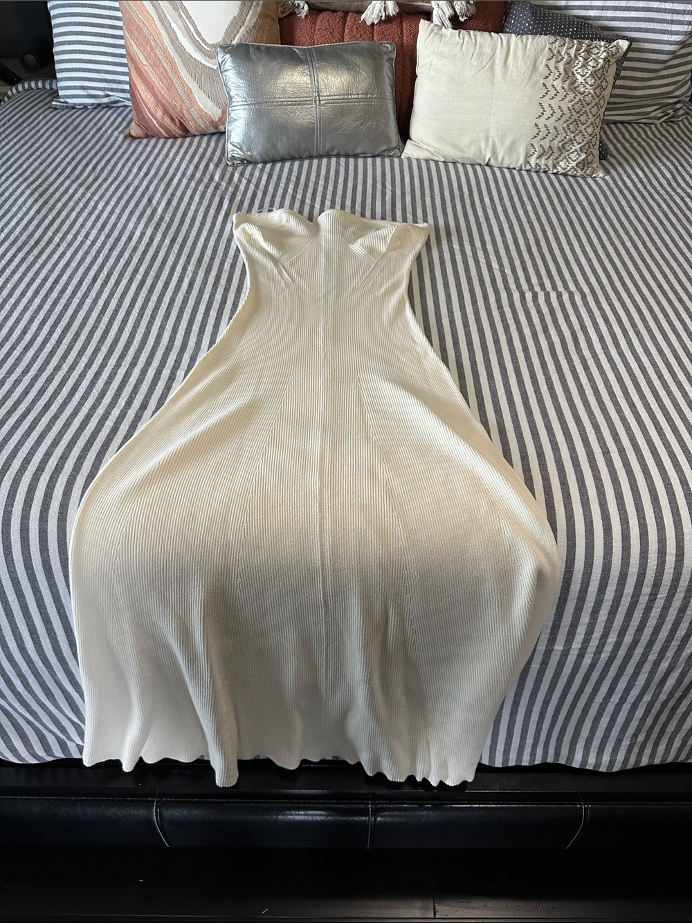 H&M Cream Ribbed Maxi Dress